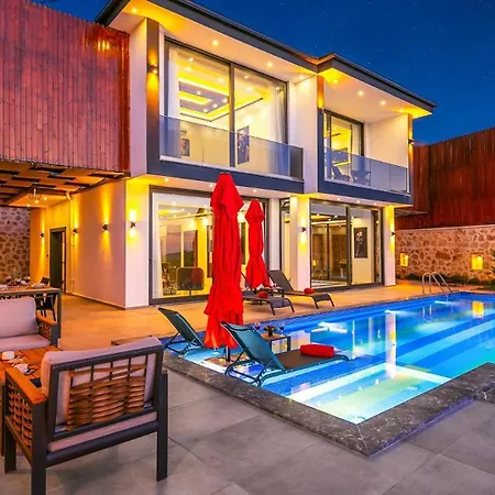 Luxury 2 Bedroom - 1600 Villa *