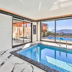 Luxury 2 Bedroom * Kalkan